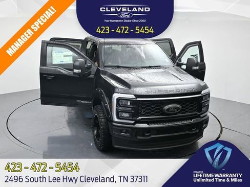 New 2025 Ford F250 XLT w/ Black Appearance Package AWD/4WD image 42