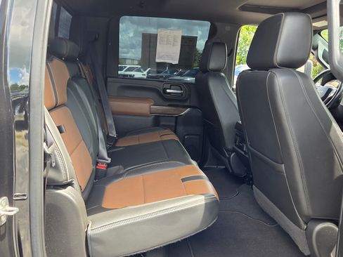 Used 2022 Chevrolet Silverado 3500 High Country AWD/4WD image 16