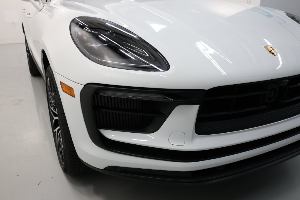 Used 2025 Porsche Macan S AWD/4WD image 53