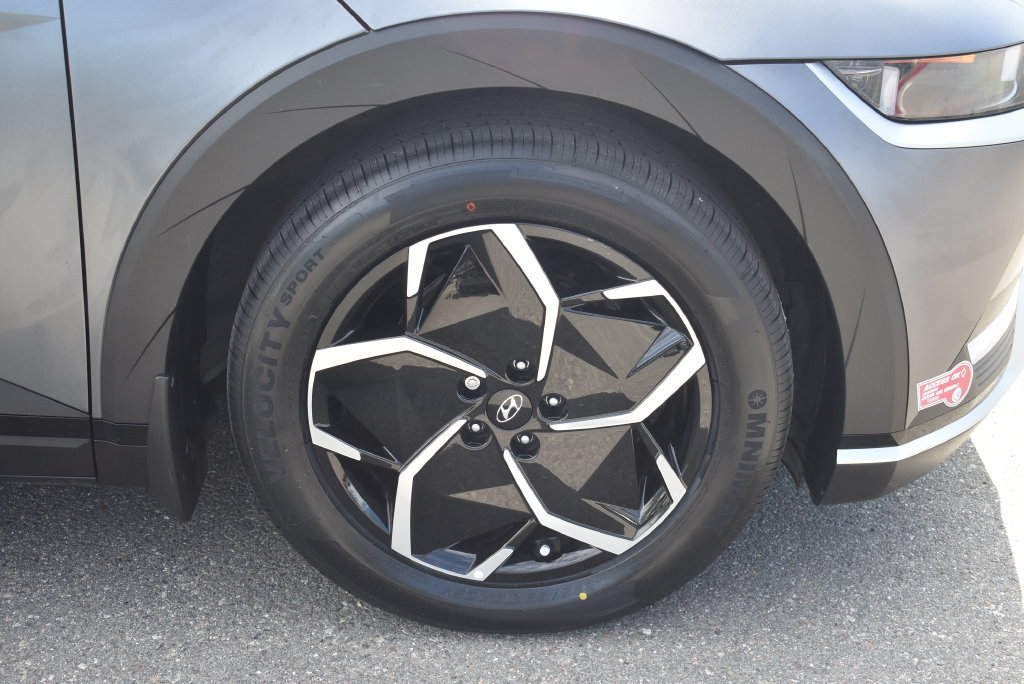 Certified 2023 Hyundai Ioniq 5 SEL AWD/4WD image 11
