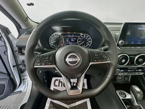 Used 2025 Nissan Sentra SR w/ Midnight Edition FWD image 11