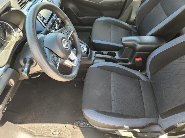 Used 2025 Nissan Versa SV FWD image 12