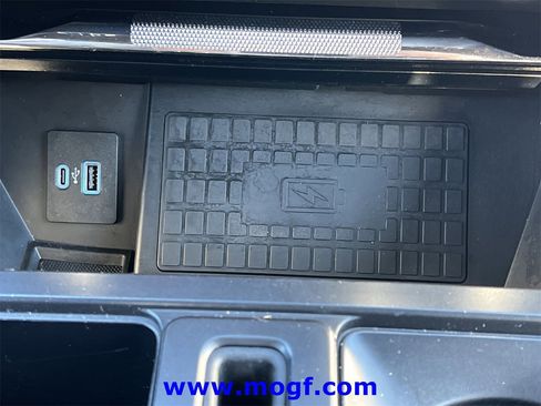 Used 2022 Ford F150 Lariat w/ Equipment Group 502A High image 13