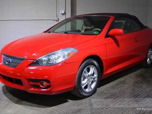 Used 2008 Toyota Solara SE image 2