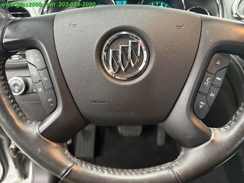 Used 2017 Buick Enclave Premium AWD/4WD image 22
