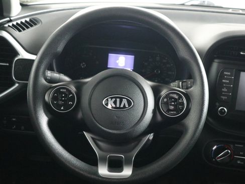 Used 2020 Kia Soul S image 16