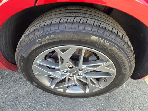 Used 2023 Genesis GV70 2.5T w/ Advanced Package image 35