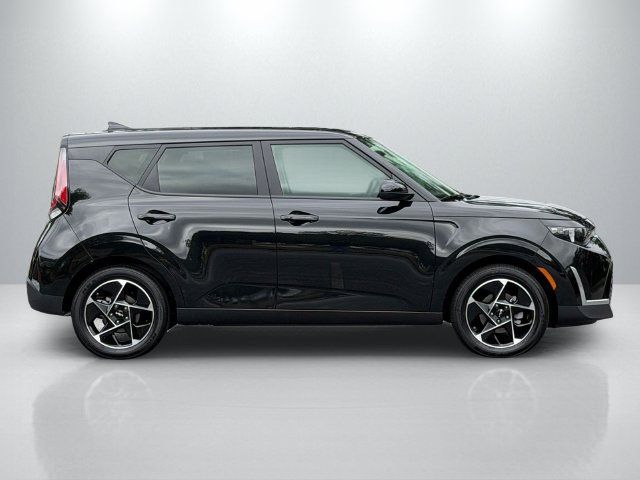Certified 2025 Kia Soul EX FWD image 9