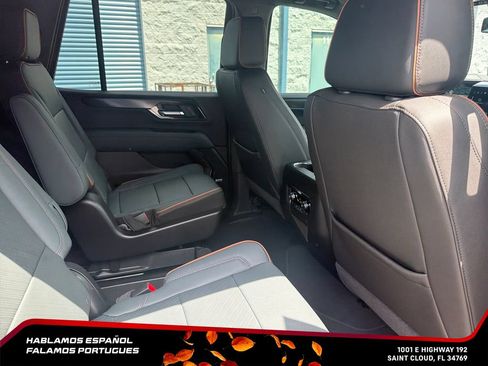 New 2026 GMC Yukon AT4 AWD/4WD image 32