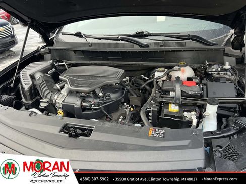 Certified 2025 Cadillac XT6 Premium Luxury w/ Technology Package image 12