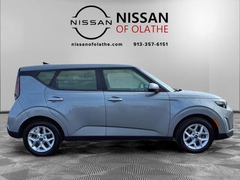 Used 2024 Kia Soul LX w/ Option Group 015 image 27