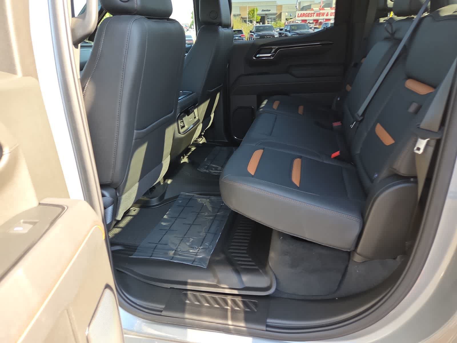 Used 2025 GMC Sierra 1500 AT4 AWD/4WD image 21