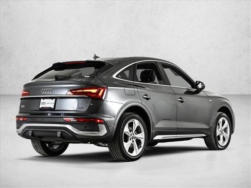 Used 2023 Audi Q5 2.0T Premium Plus w/ Premium Plus Package image 5