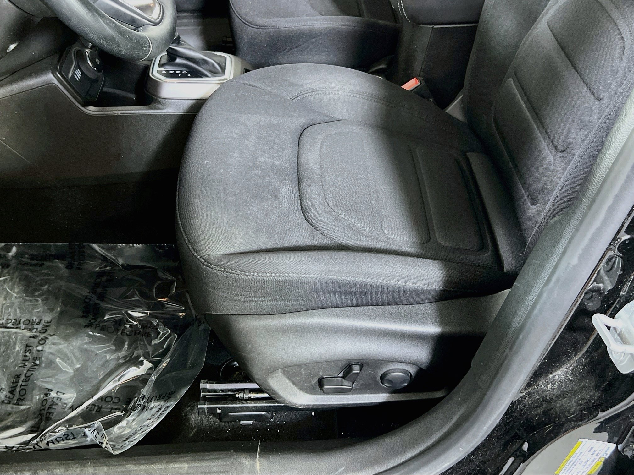 Used 2022 Jeep Renegade Latitude w/ Convenience Group AWD/4WD image 19
