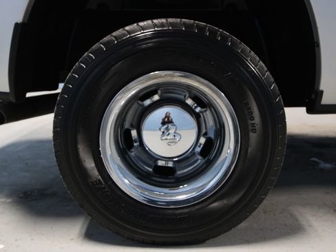 Used 2017 RAM 3500 Tradesman w/ Chrome Appearance Group image 31