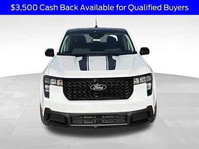 New 2025 Ford Maverick XLT w/ Black Appearance Package