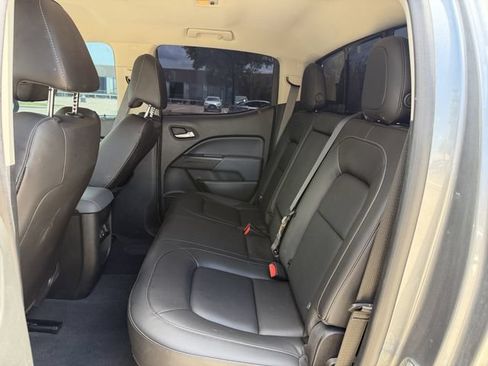 Used 2022 Chevrolet Colorado Z71 w/ Safety Package RWD image 26