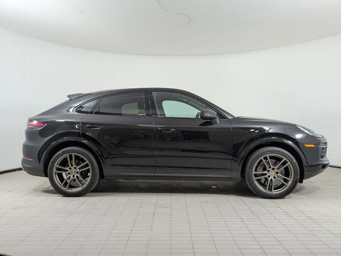 Certified 2023 Porsche Cayenne Platinum Edition AWD/4WD image 8