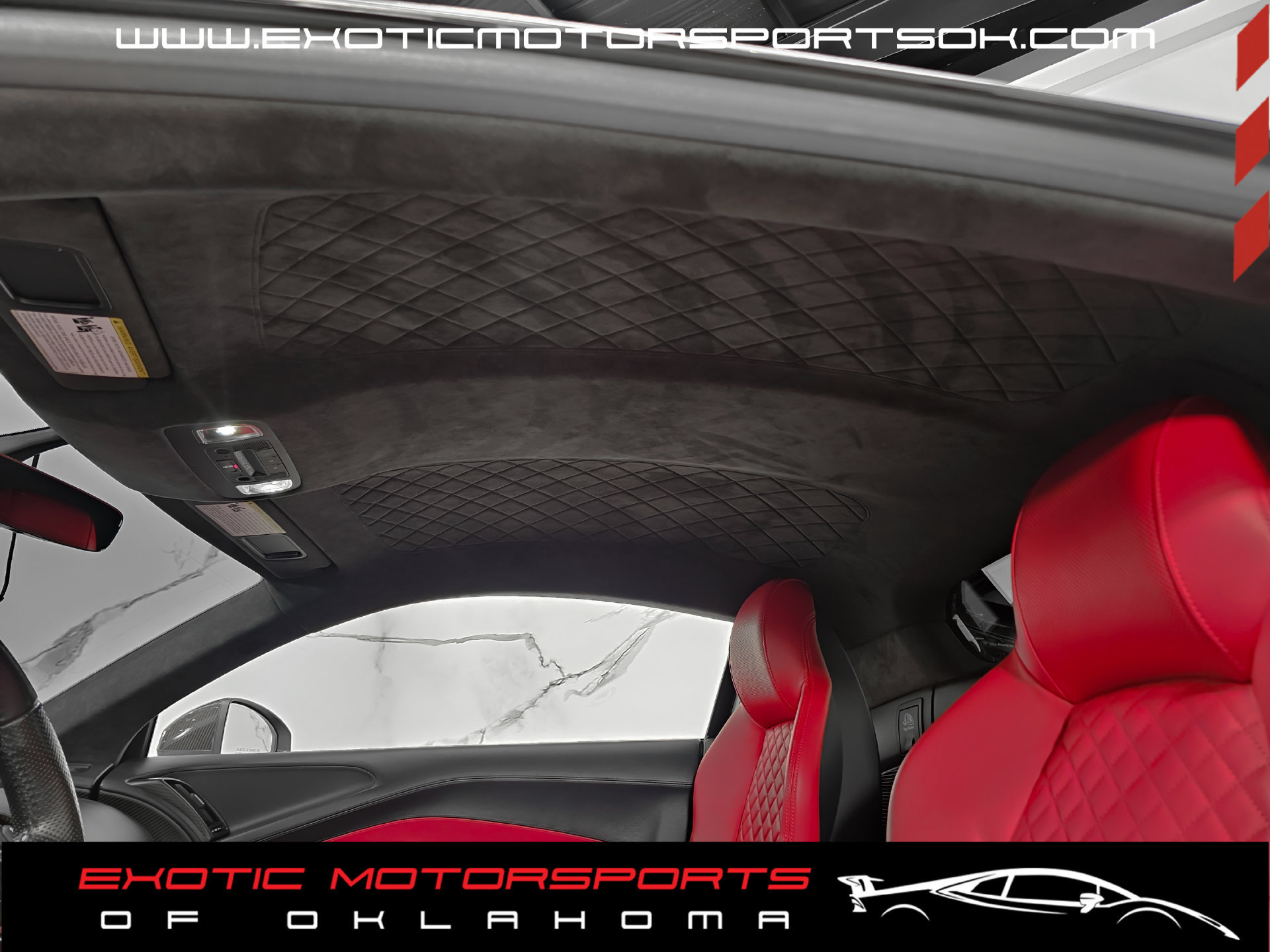 Used 2017 Audi R8 V10 w/ Carbon Exterior Package AWD/4WD image 20