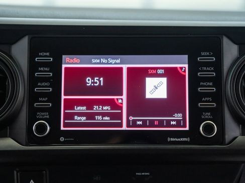 Used 2020 Toyota Tacoma SR AWD/4WD image 20