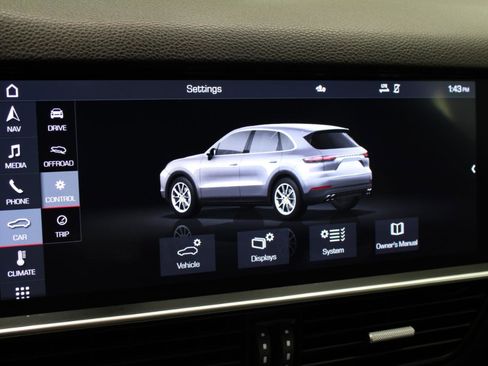 Used 2020 Porsche Cayenne AWD/4WD image 57