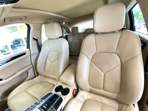 Used 2016 Porsche Macan S AWD/4WD image 12