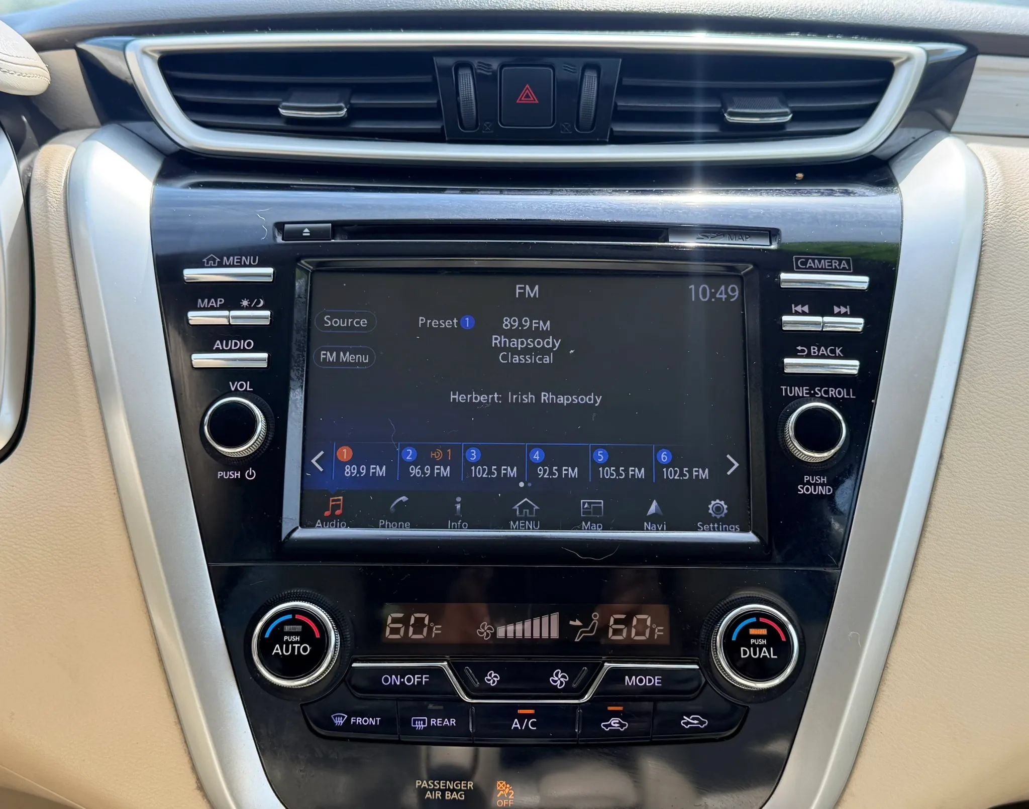 Used 2015 Nissan Murano Platinum w/ Platinum Technology Package FWD image 18