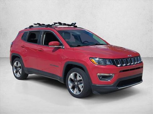 Used 2019 Jeep Compass Limited image 3