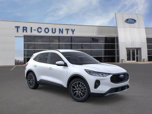 New 2026 Ford Escape SE FWD image 7