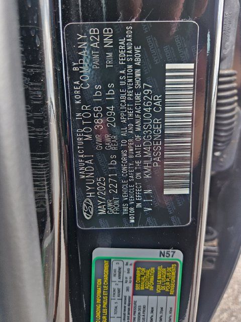 Used 2025 Hyundai Elantra Sport FWD image 30