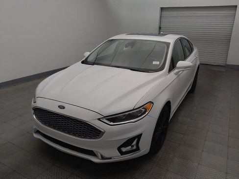Used 2020 Ford Fusion Titanium AWD/4WD image 15