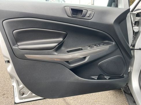 Used 2020 Ford EcoSport SES image 14