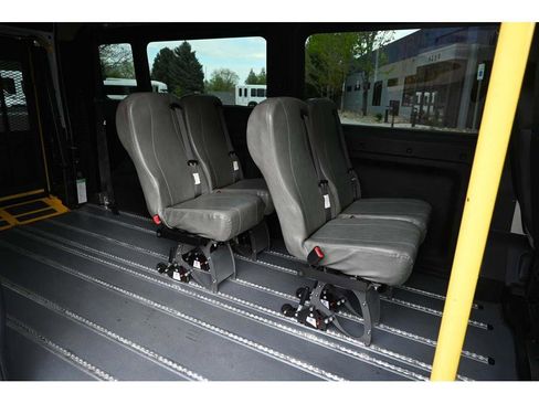 Used 2015 RAM ProMaster 2500 w/ Interior Convenience Group FWD image 18