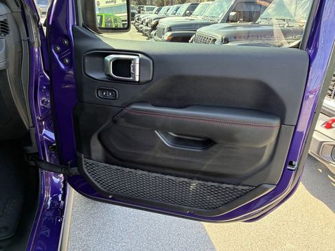 New 2026 Jeep Wrangler Unlimited Rubicon 392 image 32