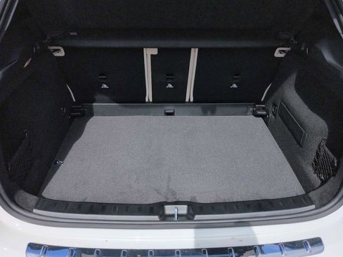 Used 2026 Mercedes-Benz GLA 250 4MATIC image 35