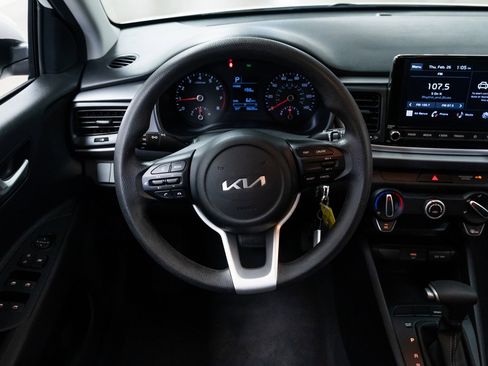 Used 2023 Kia Rio S image 12