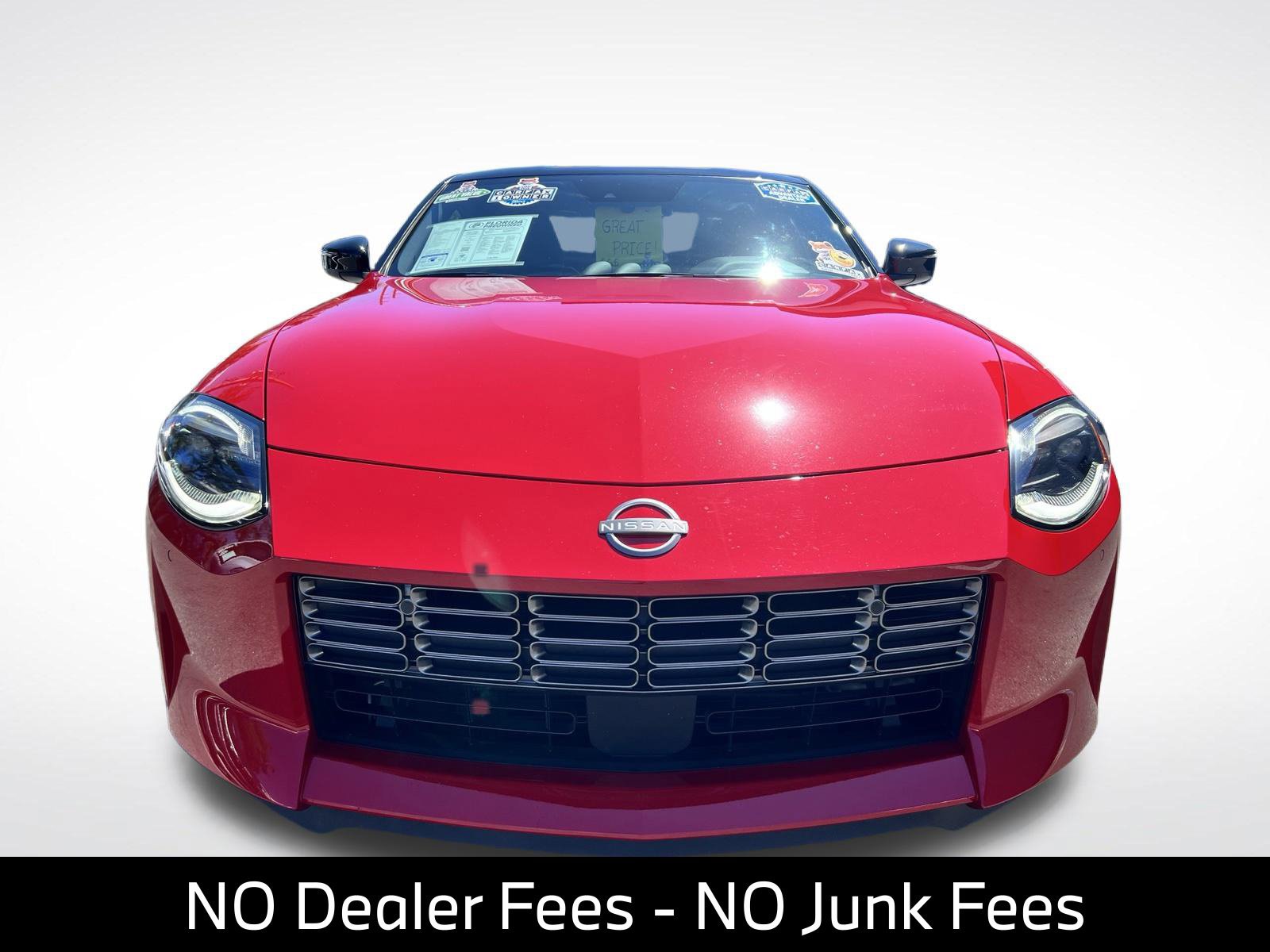 Used 2025 Nissan Z Performance w/ Floor Mat Package RWD image 2