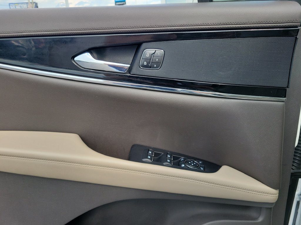 Certified 2023 Lincoln Nautilus Reserve AWD/4WD image 22