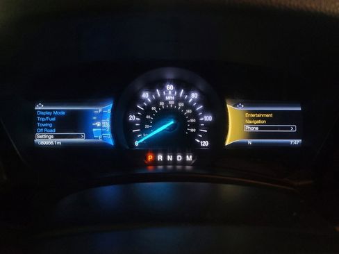 Used 2017 Ford Expedition EL Limited w/ Equipment Group 301A image 23