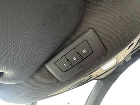 Used 2017 Audi Q3 2.0T Premium image 34