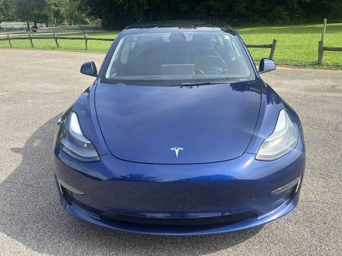 Used 2022 Tesla Model 3 RWD image 4