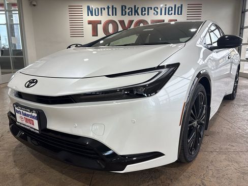 New 2026 Toyota Prius Plug-In Hybrid image 6