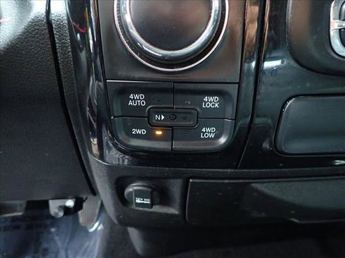 Used 2019 RAM 1500 Big Horn AWD/4WD image 20