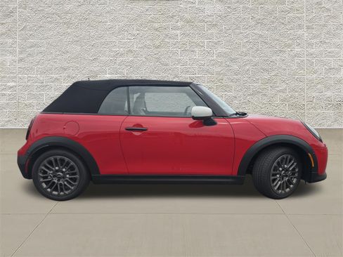 Used 2025 MINI Cooper S FWD image 8