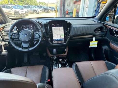 Used 2026 Subaru Forester Touring AWD/4WD image 25