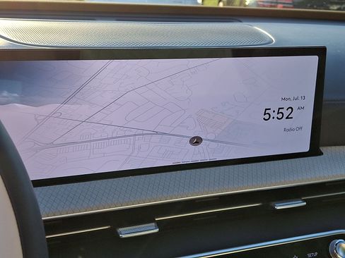Certified 2025 Genesis GV80 3.5T Prestige AWD/4WD image 20