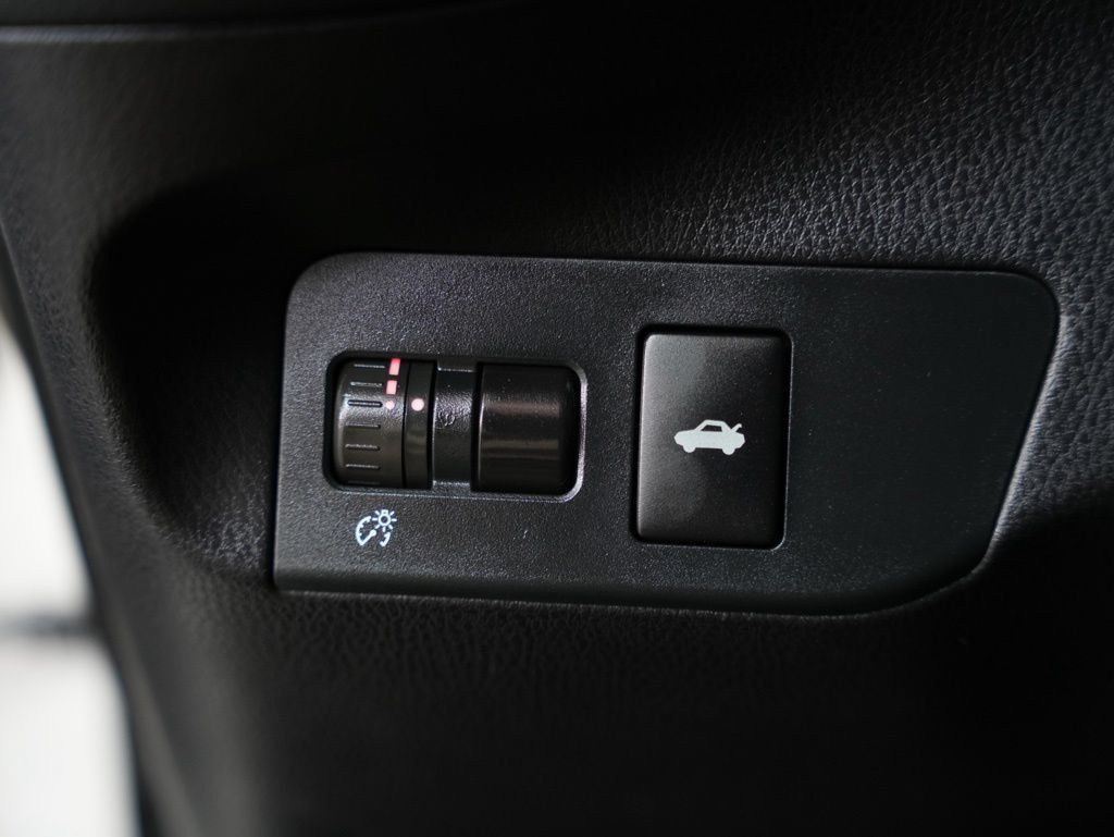 Used 2013 Scion FR-S RWD image 30