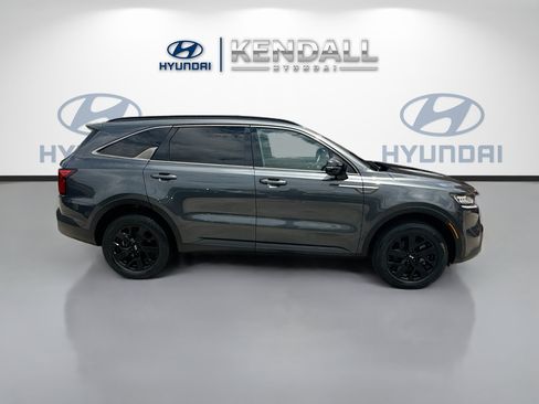 Used 2021 Kia Sorento S w/ Panoramic Sunroof Package AWD/4WD image 8