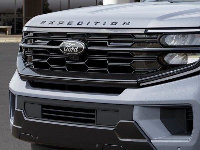 New 2027 Ford Expedition Platinum w/ Stealth Performance Package AWD/4WD image 17