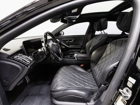 Used 2023 Mercedes-Benz S 580 4MATIC Sedan image 8